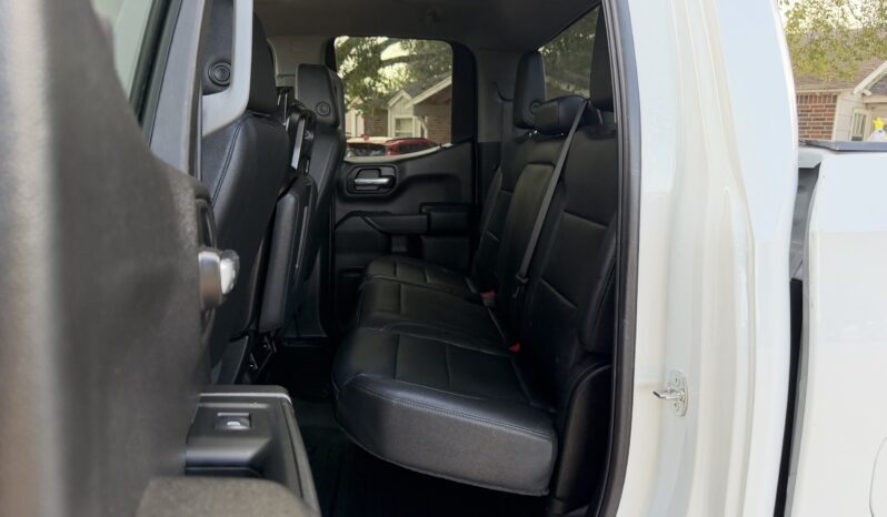 2024 CHEVROLET SILVERADO WHITE full