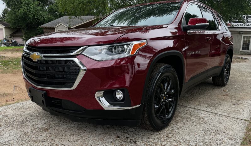 2021 CHEVROLET TRAVERSE LT RED full