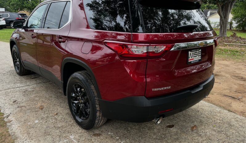 2021 CHEVROLET TRAVERSE LT RED full