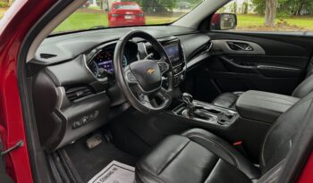 2021 CHEVROLET TRAVERSE LT RED full