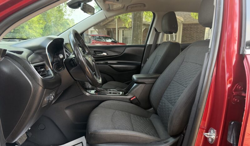 2020 CHEVROLET EQUINOX RED full