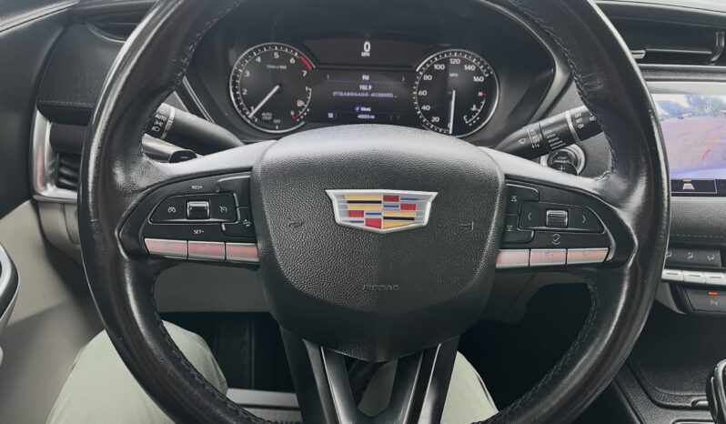 2021 CADILLAC XT4 SILVER full