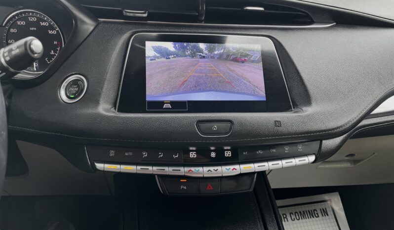 2021 CADILLAC XT4 SILVER full