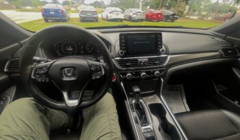 2022 HONDA ACCORD RED full