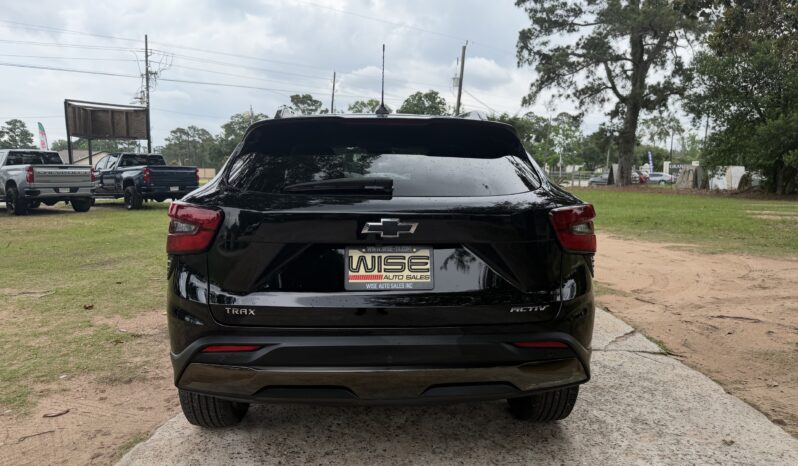 2025 CHEVROLET TRAX BLACK full