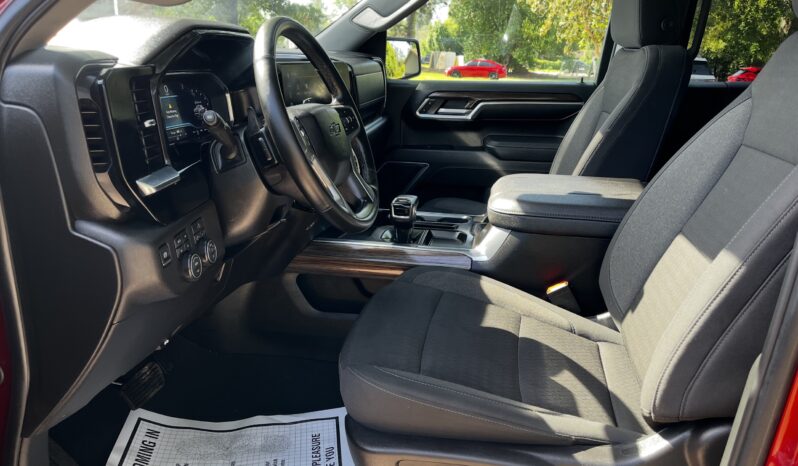 2025 CHEVROLET SILVERADO RST RED full