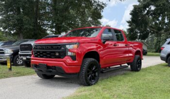 2024 CHEVROLET SILVERADO RED full