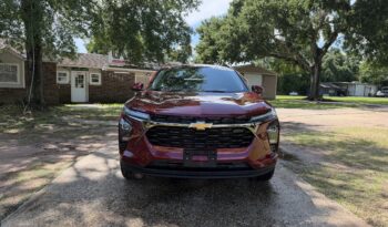 2024 CHEVROLET TRAX RED full