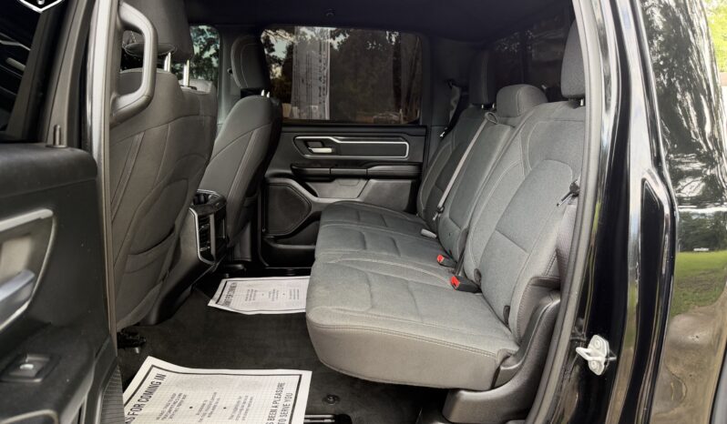2021 RAM 1500 BLACK full