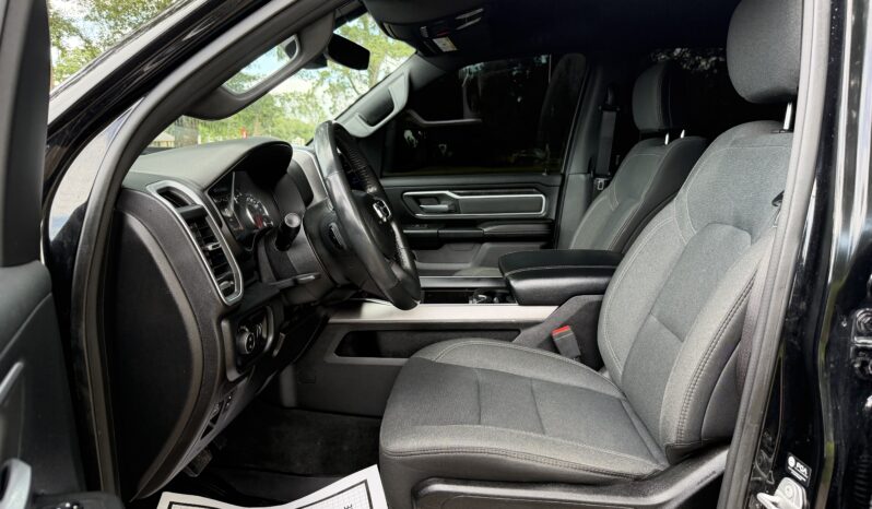 2021 RAM 1500 BLACK full