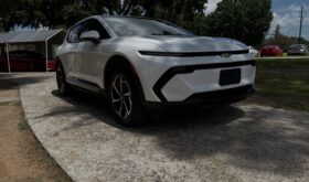 2025 CHEVROLET EQUINOX WHITE