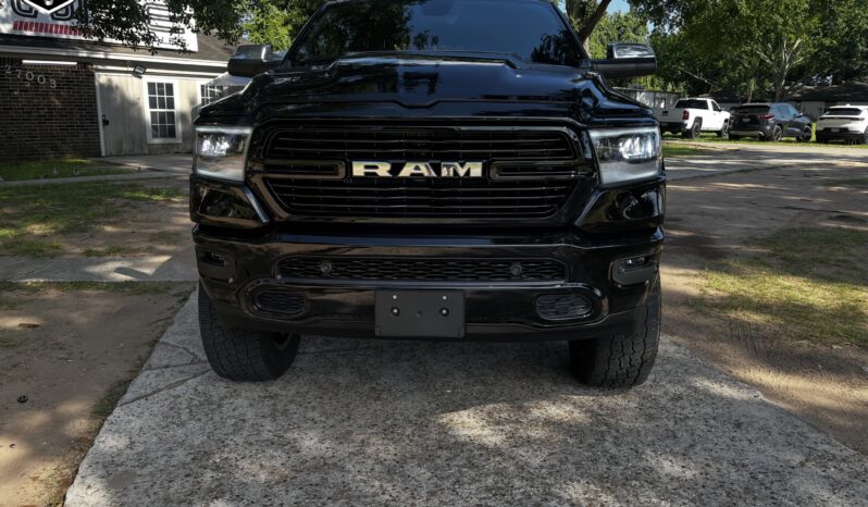 2020 RAM 1500 BLACK full