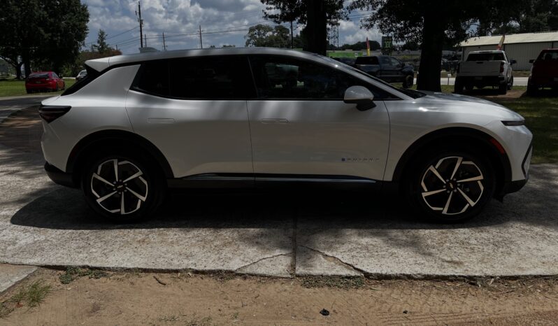 2025 CHEVROLET EQUINOX WHITE full