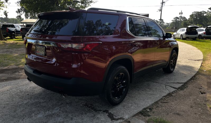 2020 CHEVROLET TRAVERSE LT RED full