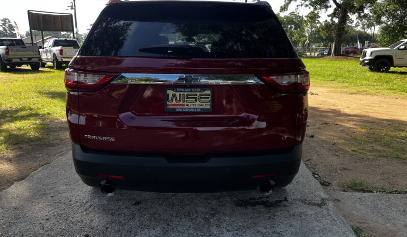 2020 CHEVROLET TRAVERSE LT RED full