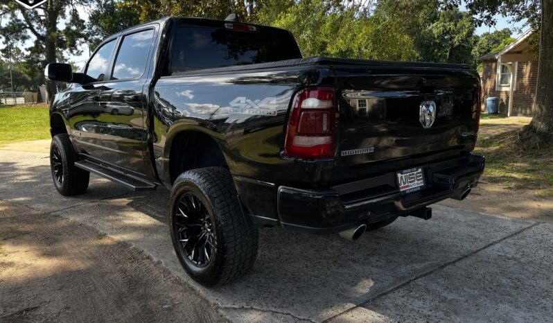 2020 RAM 1500 BLACK full