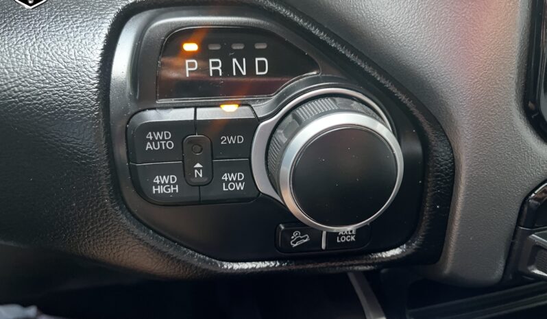 2020 RAM 1500 BLACK full