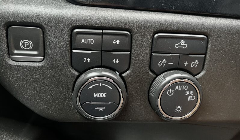 2023 CHEVROLET SILVERADO BLUE full
