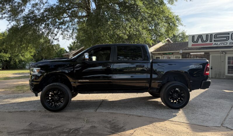 2020 RAM 1500 BLACK full