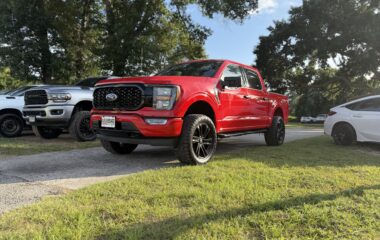 2023 FORD F150 RED