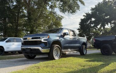 2024 CHEVROLET SILVERADO BLUE