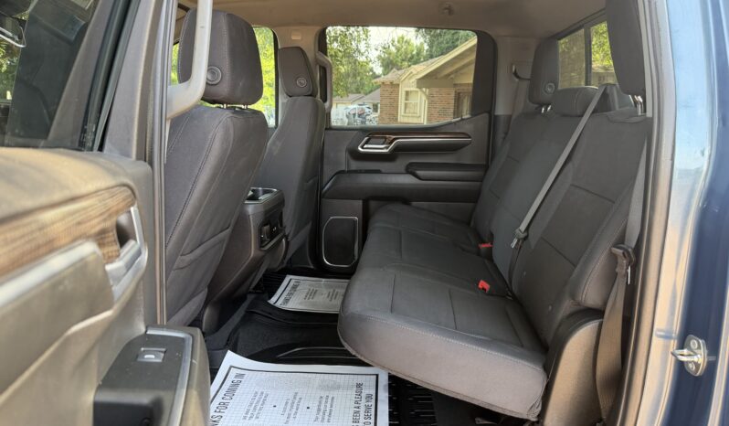 2024 CHEVROLET SILVERADO BLUE full