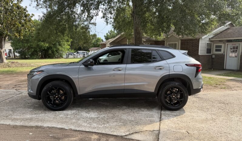 2024 CHEVROLET TRAX full