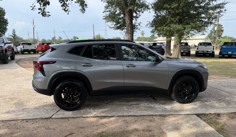 2024 CHEVROLET TRAX full