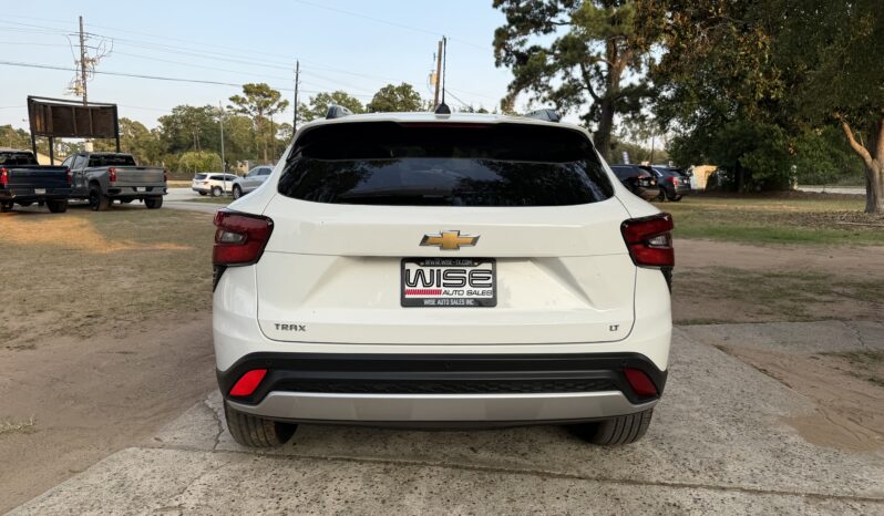 2025 CHEVROLET TRAX full