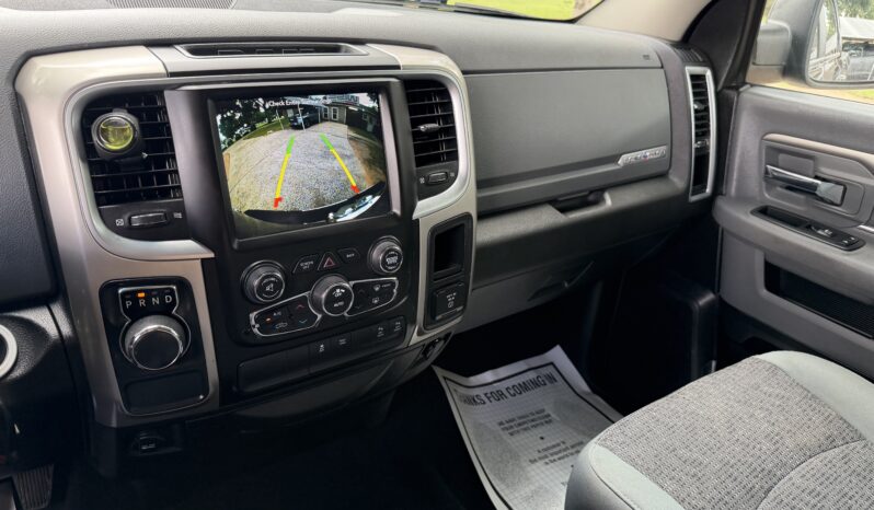 2019 RAM 1500 CLASSIC SLT full