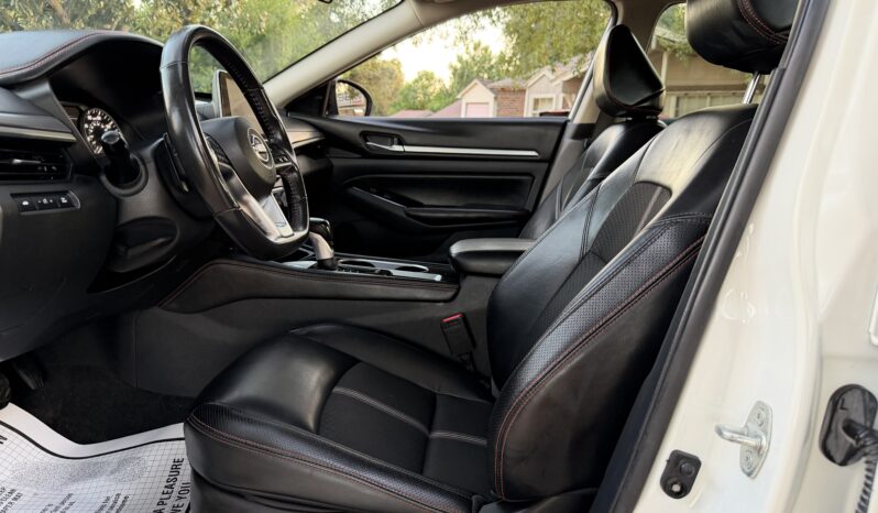 2024 NISSAN ALTIMA SR full